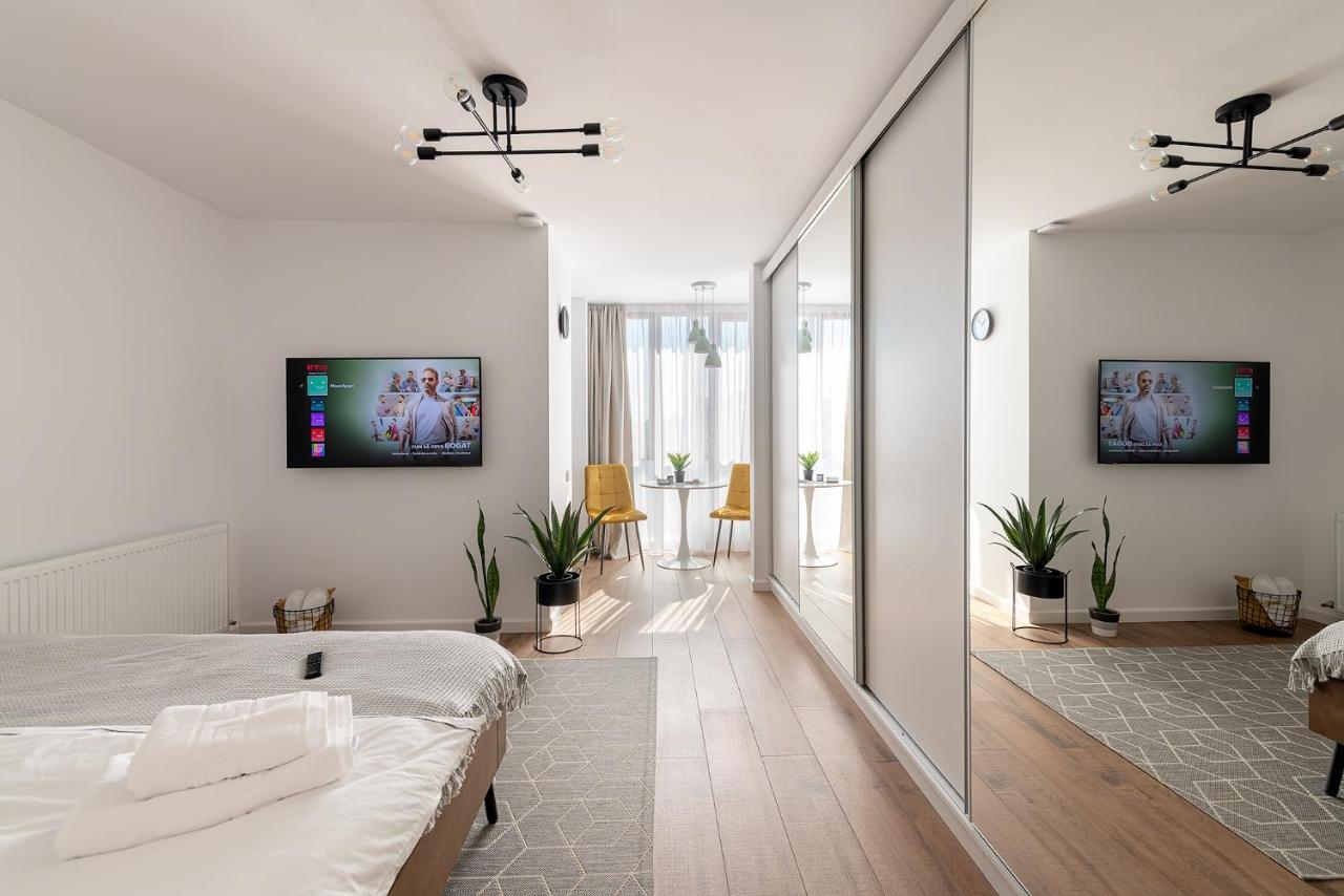 Moon Apartments Cluj-Napoca Ngoại thất bức ảnh