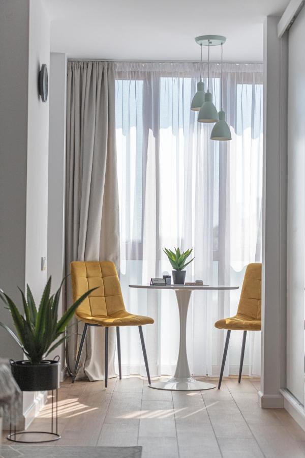 Moon Apartments Cluj-Napoca Ngoại thất bức ảnh