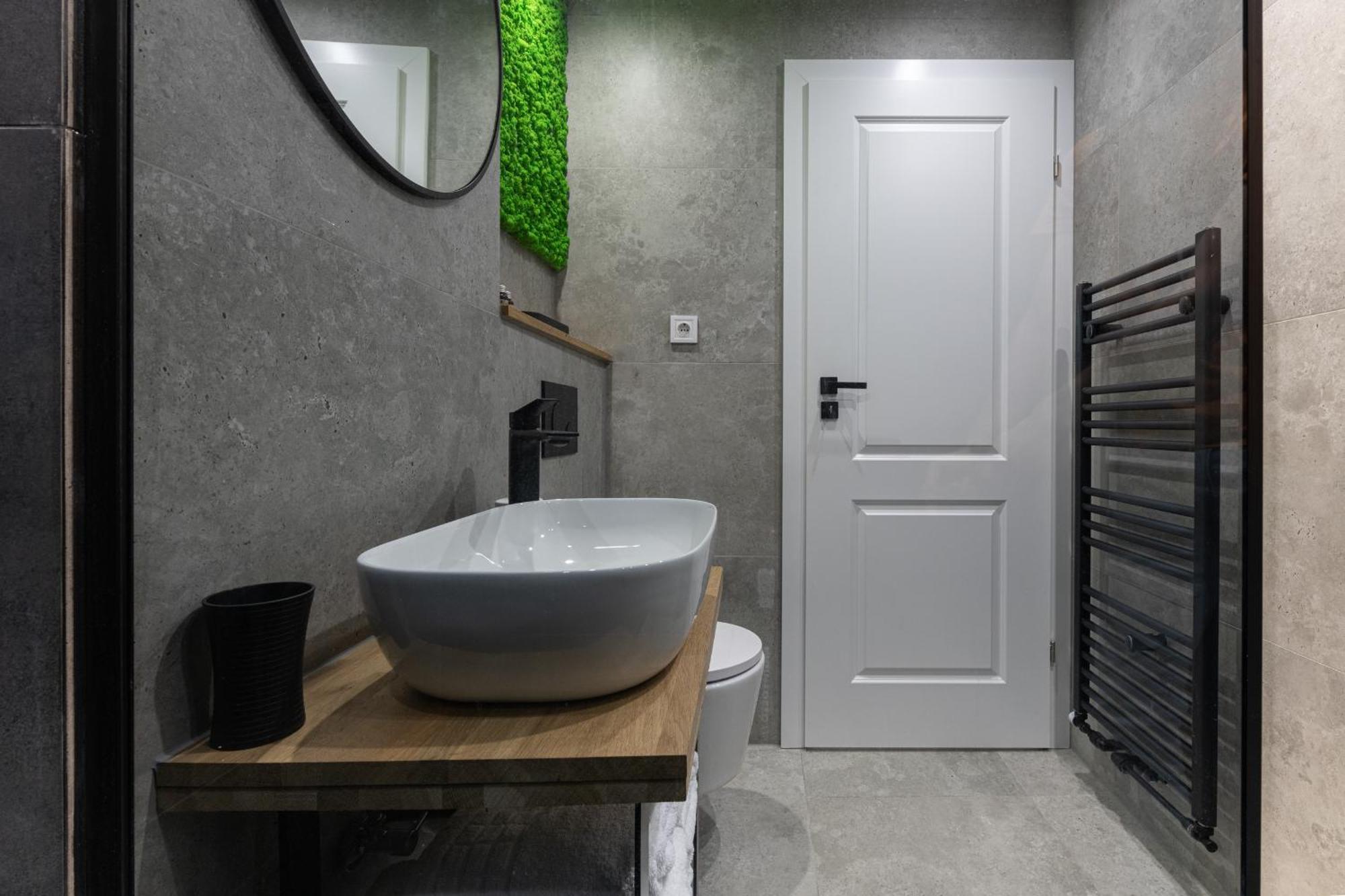 Moon Apartments Cluj-Napoca Ngoại thất bức ảnh